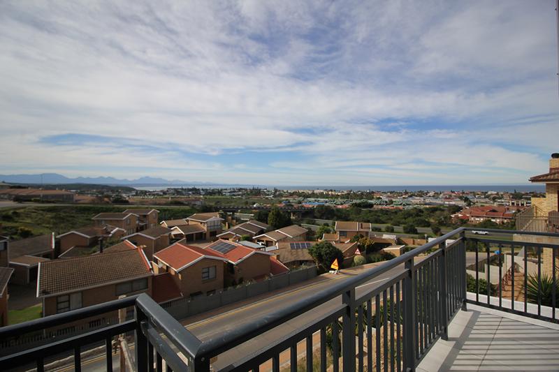 3 Bedroom Property for Sale in Menkenkop Western Cape